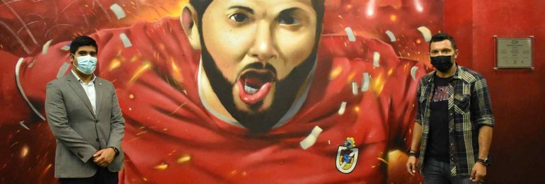 Con Mauricio Salazar a la cabeza: mural rescata identidad de Deportes La Serena en el Estadio La Portada