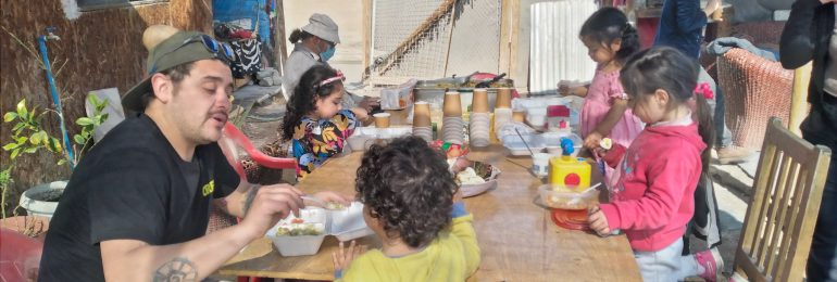 Con actividades culturales se realizó red de ollas comunes en tomas de Tierra Amarilla