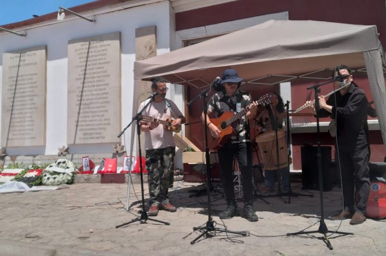 Con una peña de la memoria, romería al cementerio y velatón en el regimiento recordaron paso de la caravana de la muerte por Copiapó