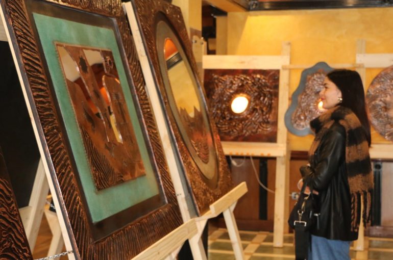 Invitan a visitar la exposición “El Último Eslabón del Cobre Chileno” del Artista Visual Enzo Páez Veas
