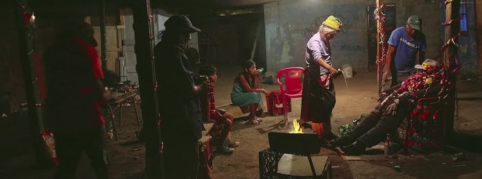“Albertina y los muertos”, documental sobre la relación de una comunidad con la muerte en el norte de Chile, anuncia estreno comercial en salas del país
