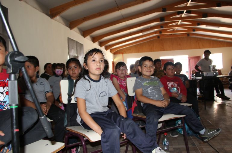 <strong>Con exhibición de película de animación nacional se celebró el Día del Cine Chileno en Atacama</strong>