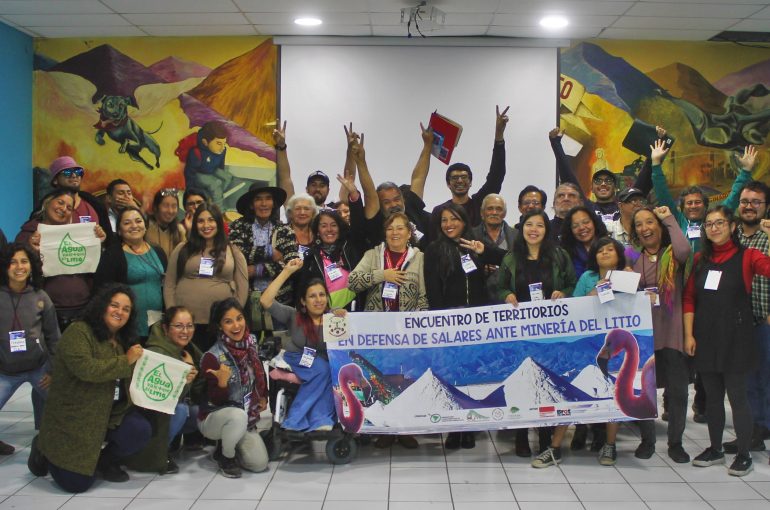 Encuentro “Territorios en defensa de salares ante la minería del litio” reunió a organizaciones sociales y medioambientales en Copiapó