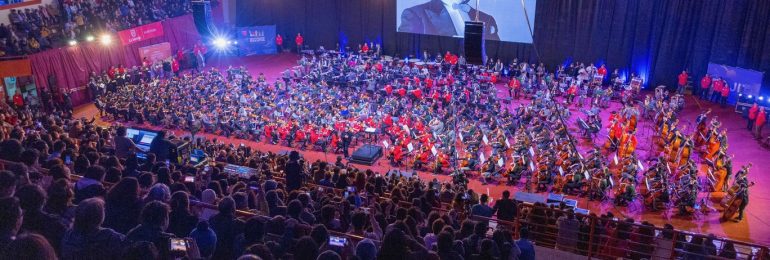 Más de dos mil personas ovacionaron concierto en homenaje a Jorge Peña Hen en La Serena