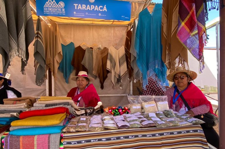 Delegación regional de Tarapacá participa en gran encuentro Zonal de Cultoras y Cultores indígenas