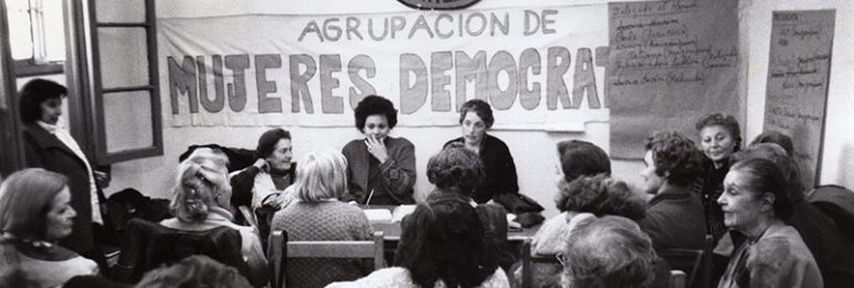 Muestra fotográfica destaca a mujeres que lucharon por recuperar la democracia en Atacama
