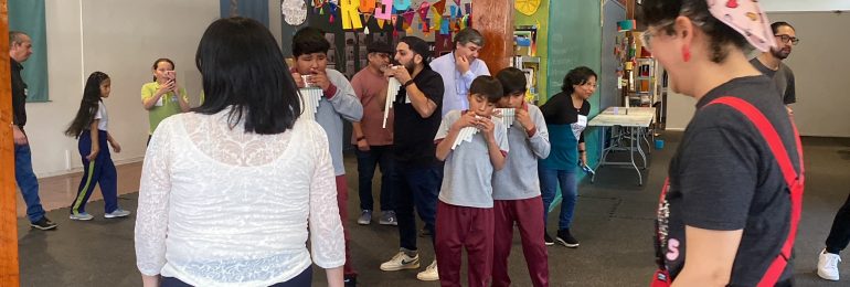 Estudiantes de María Elena, San Pedro de Atacama y Antofagasta se reúnen para compartir experiencias en Educación Artística