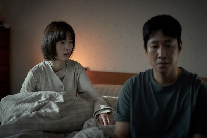 Llega a Chile “Sleep: El mal no duerme”, la última película del fallecido Lee Sun-Kyun