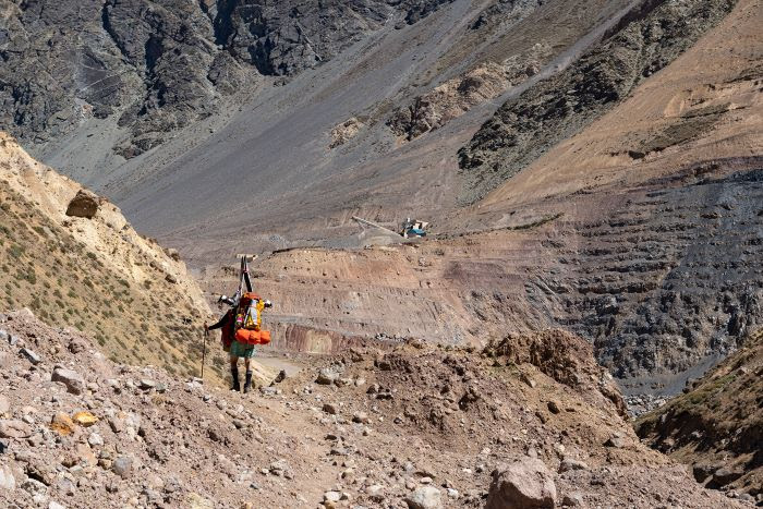 Se estrena “TUPUNGATO: empatía en la muerte”, documental que busca generar consciencia sobre el daño medioambiental en el país