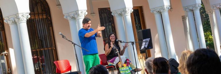 “Cuentos en la Bahía”: nutrida cartelera para celebrar el Día de la Narración Oral en Valparaíso y Villa Alemana