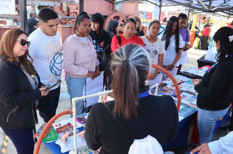 Gran convocatoria y enfoque preventivo marcaron la 1° Feria de la Seguridad y Salud en el Trabajo de Puerto Antofagasta