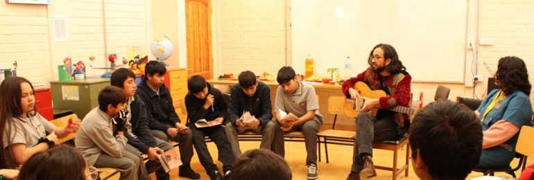 Invitan a escritores y mediadores a participar en programa Diálogos en Movimiento de la Seremi de las Culturas, las Artes y el Patrimonio