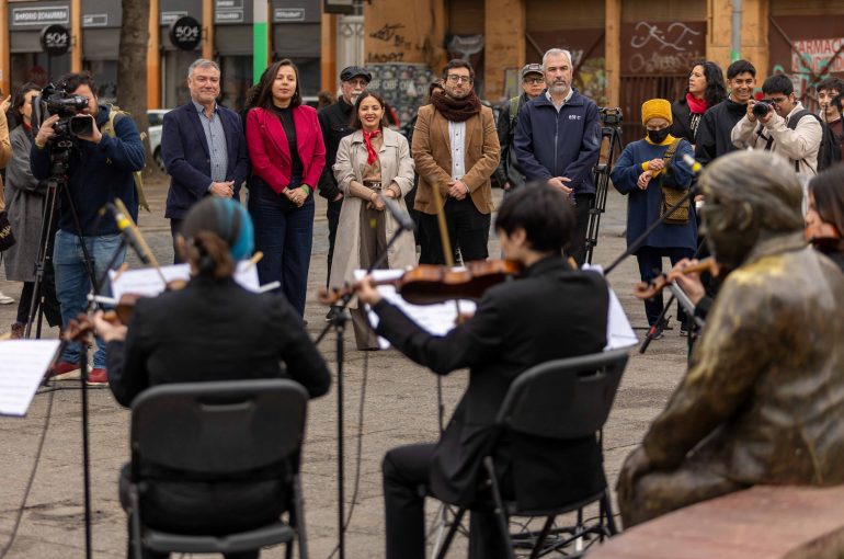 Trenes Culturales llegan a Valparaíso con nutrida programación en Barrio Puerto y conciertos masivos en Plaza Sotomayor