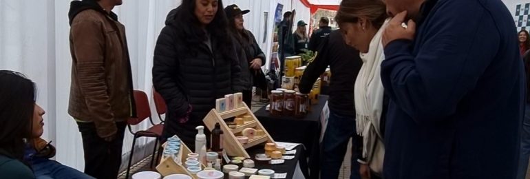 Se plantó el primer papayo en la Plaza de Armas como símbolo de su identidad